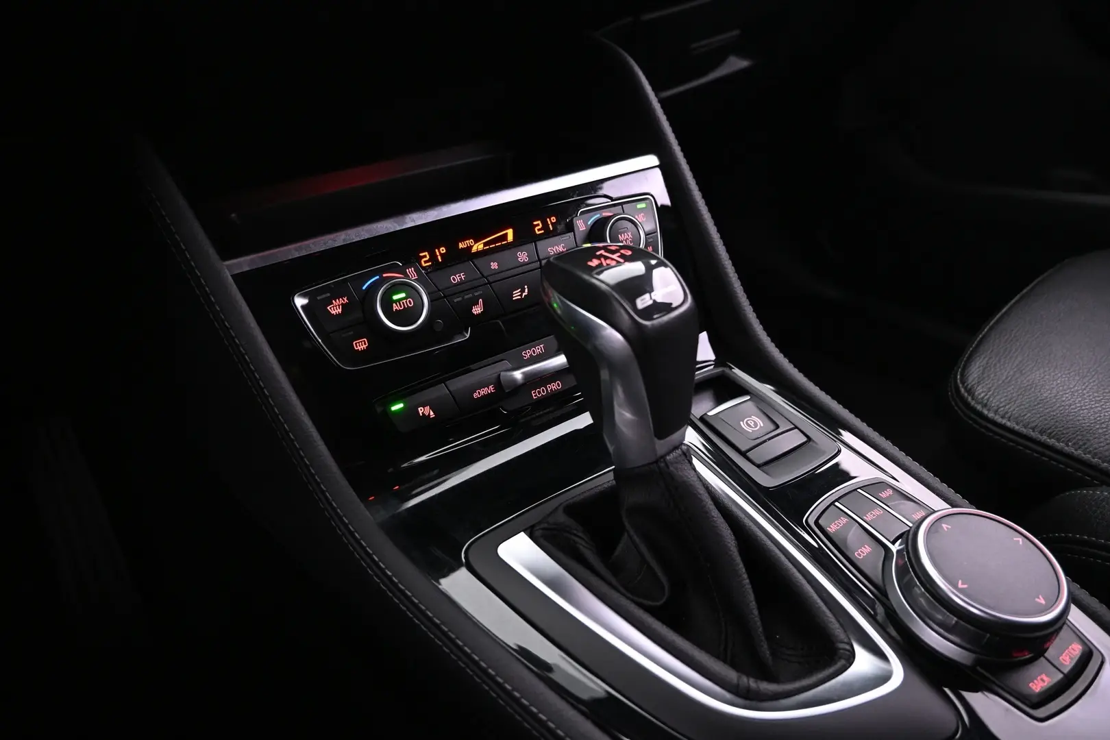 Car Image - 4Si5N5Ho9GM0CQmPfHDTv2