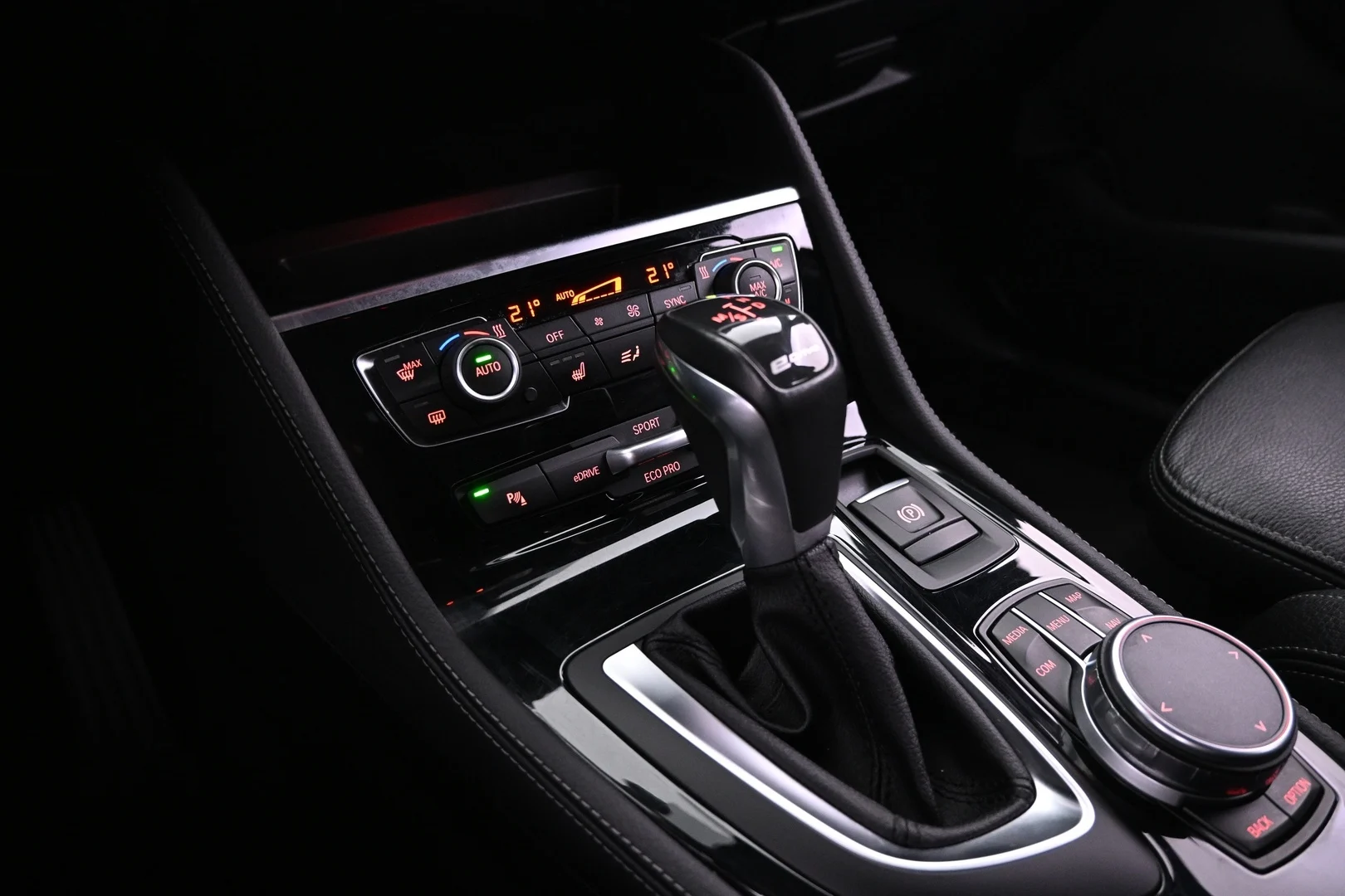 Car Image - 4Si5N5Ho9GM0CQmPfHDTv2
