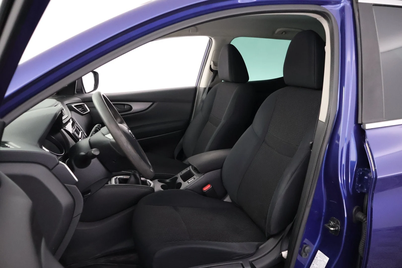 Car Image - 4V3EjnePG7LVuG1aPyBs5t