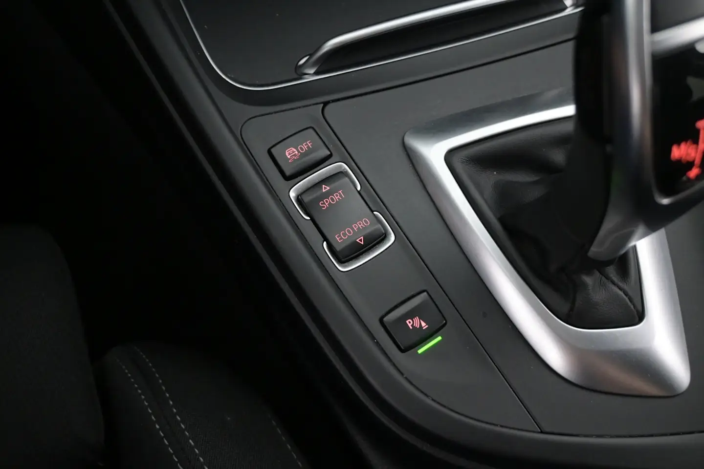 Car Image - 7jWSxeudiB5QsE2Hm0hgqS