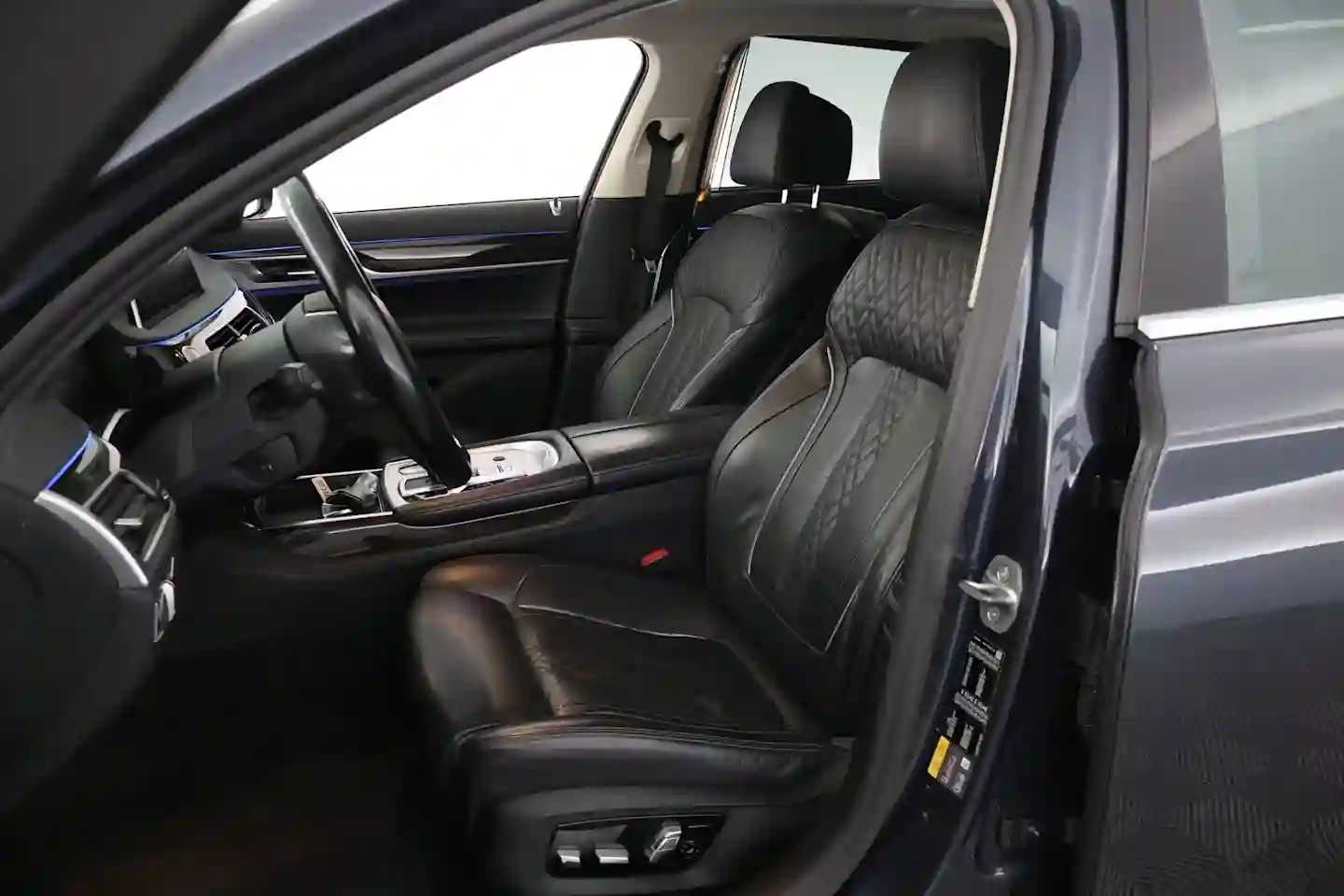 Car Image - 34911T73pRPACXeuoqwuto