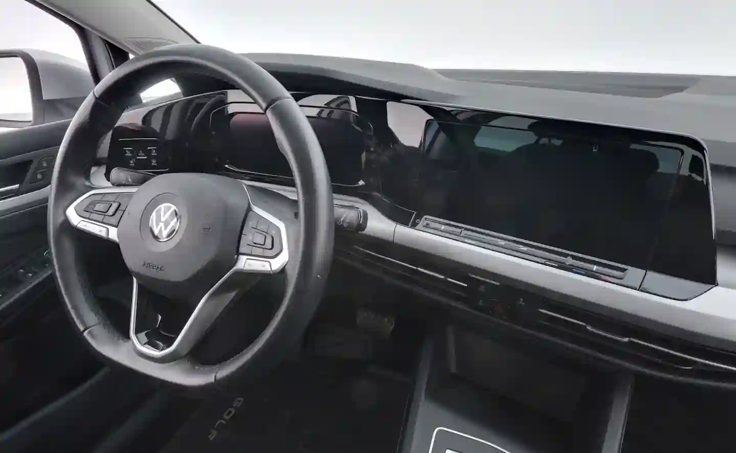Car Image - 5pmd5VnyFREJ6jNsJHwIBt