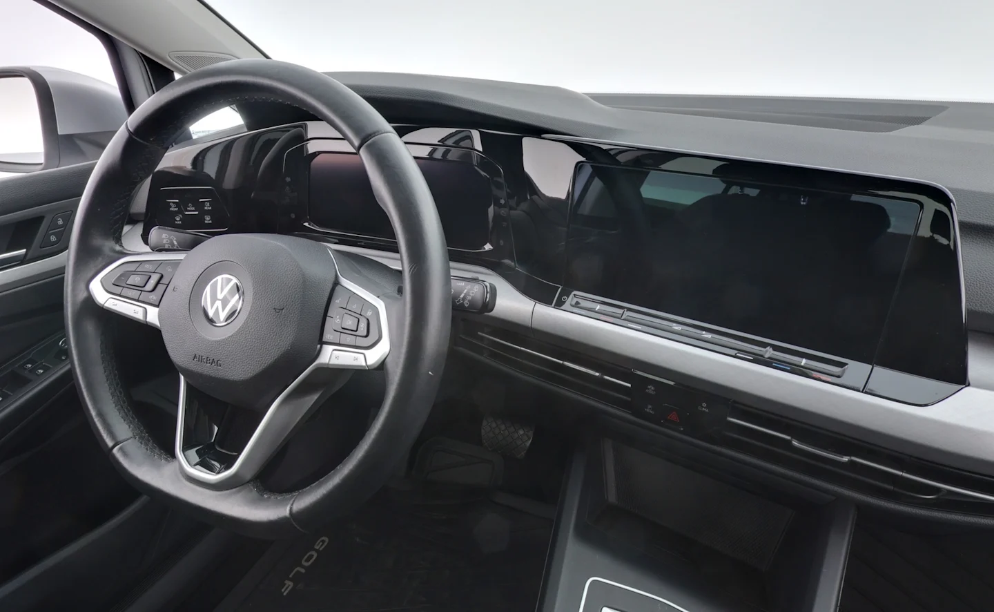Car Image - 5pmd5VnyFREJ6jNsJHwIBt