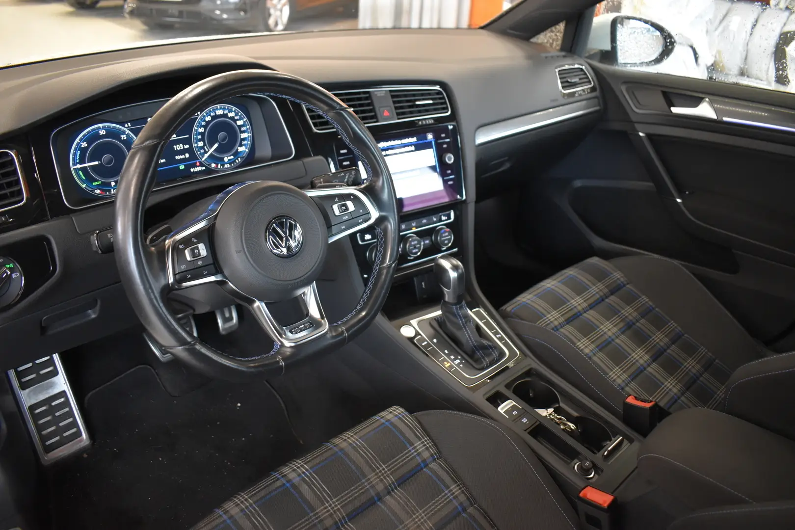 Car Image - 7yqRjMCSGilJqKCR4tmqYw