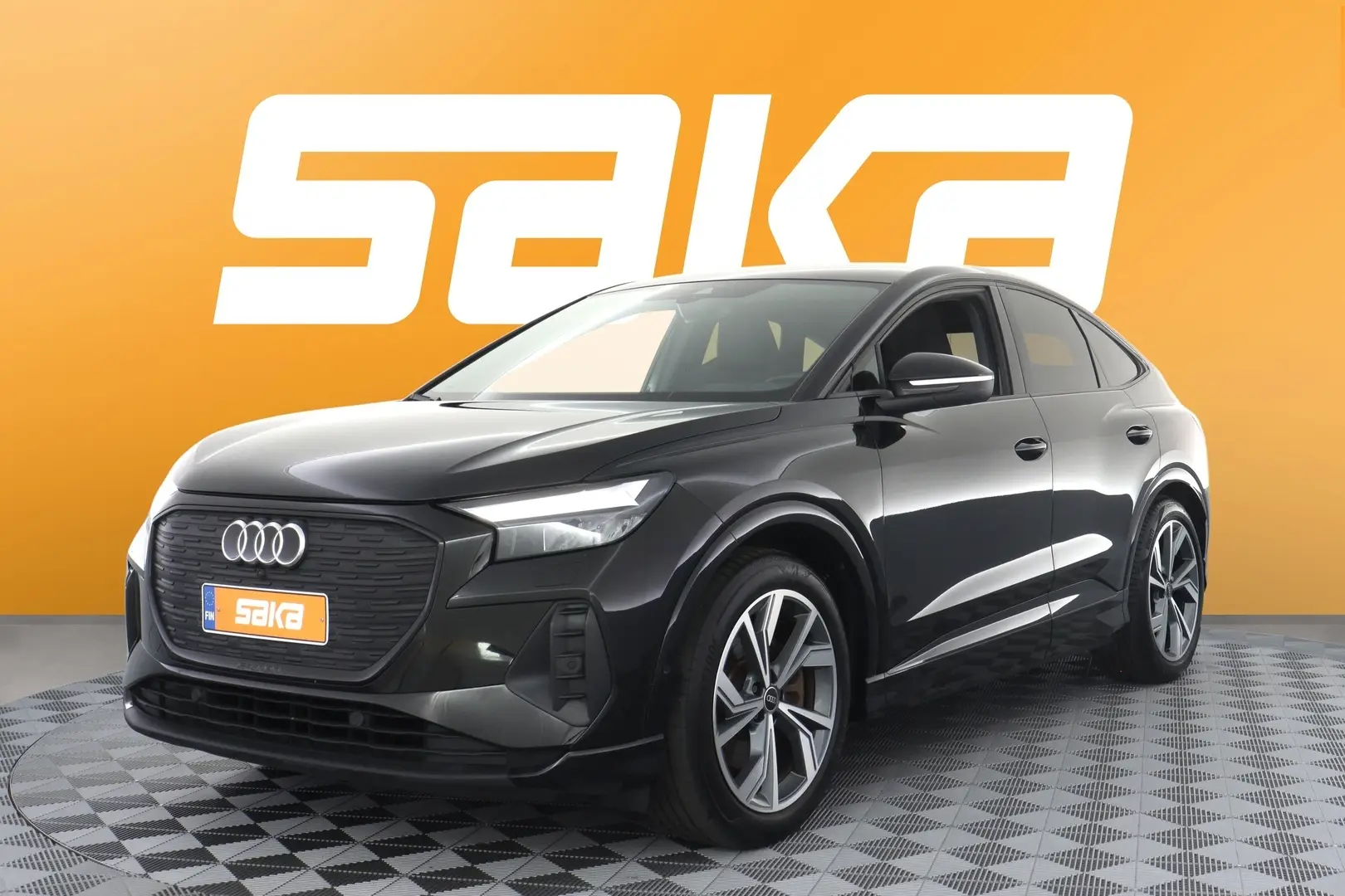 Car Image - 4v81kHMqxU1VzlkBV3450x