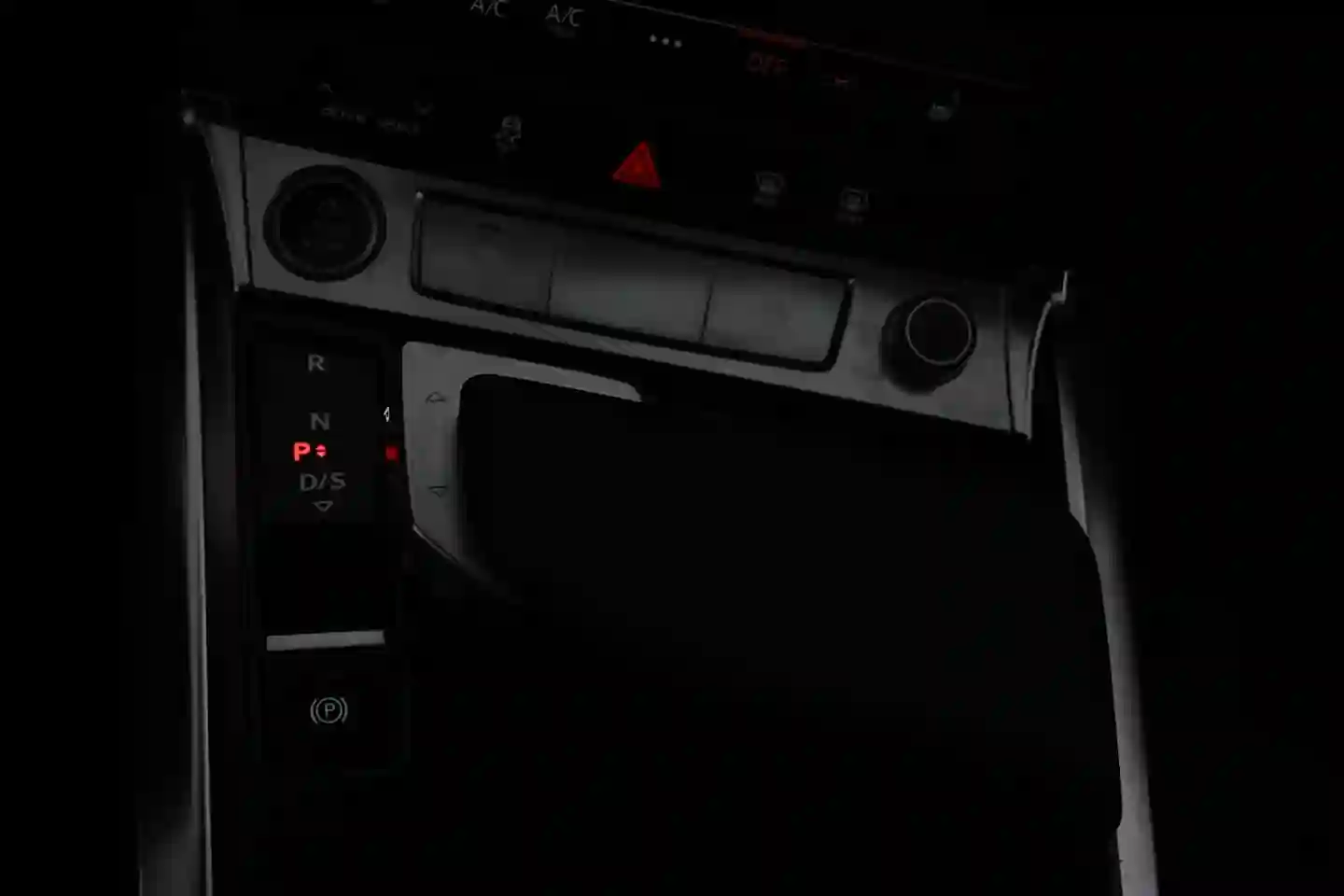 Car Image - 6Wzo2tKxZY8vx8dNzqxMYz