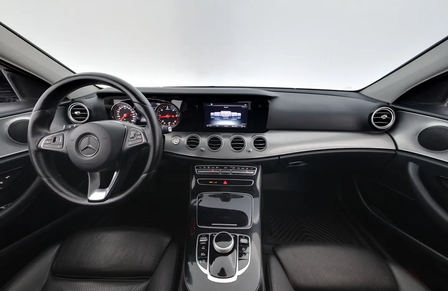 Car Image - 3ByqpgQjtgZnTSbmG1Nrjb