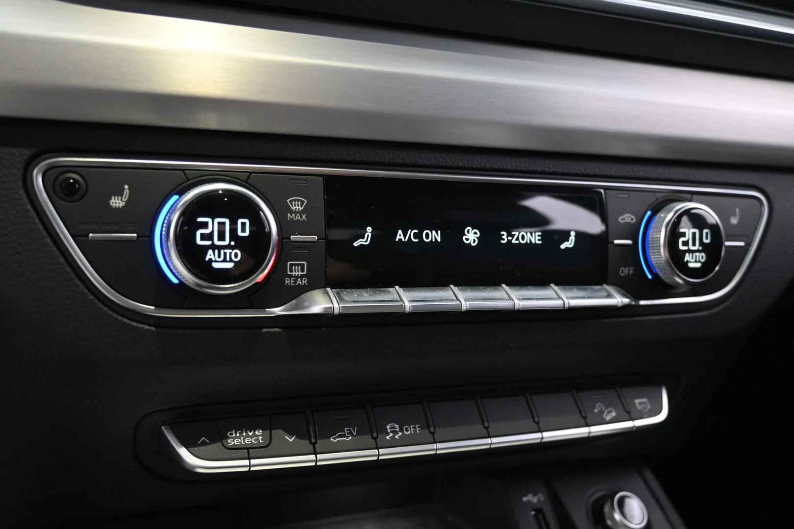 Car Image - 5HFaxue9MR8S0UvWiioC2T