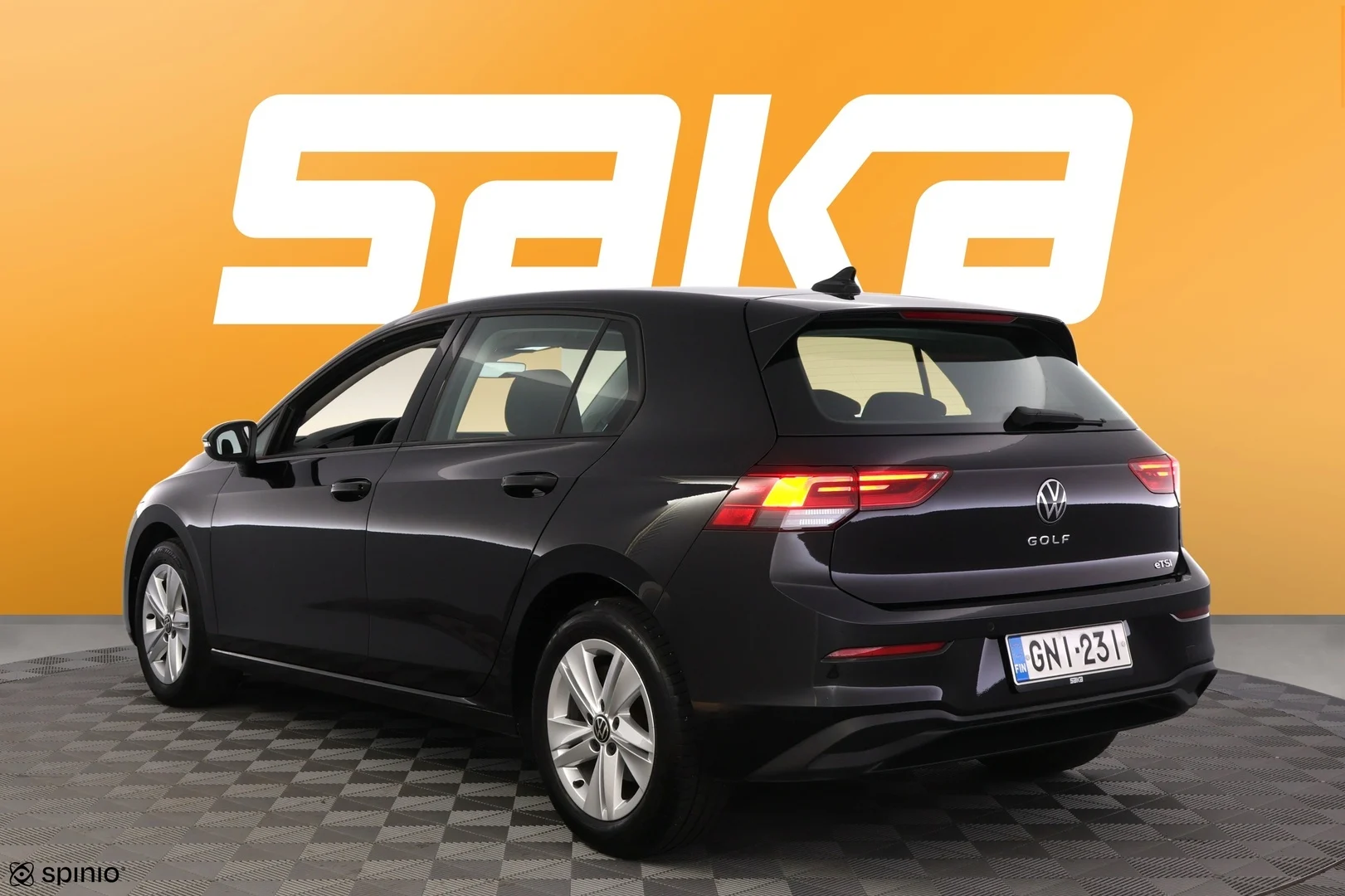 Car Image - ekkYfUiBvJ7kEFcOSOAgn