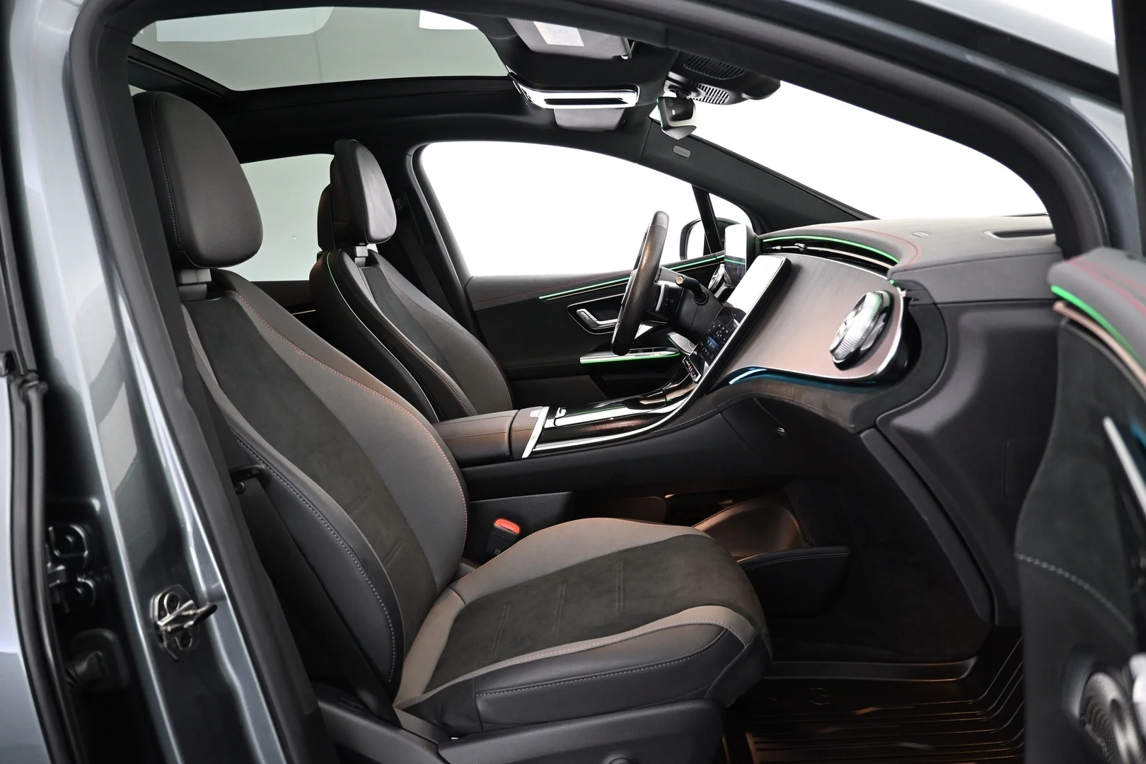Car Image - 6yhkNIAd73l2xSNWpgYE0V