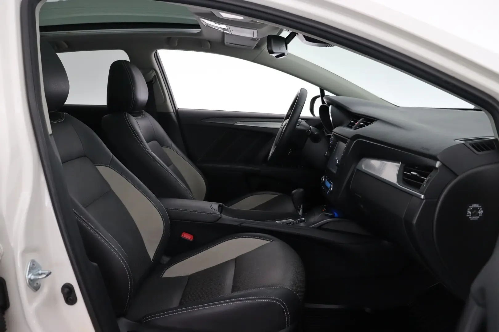Car Image - 3a0sI7ZWyJ0FiVJkr5n2t0