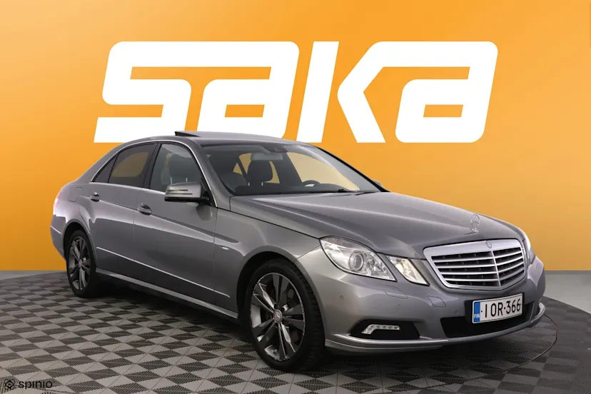 Mercedes-Benz E