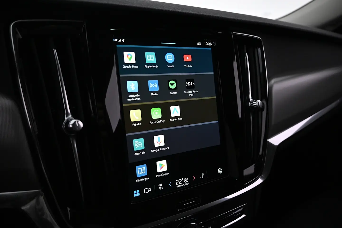 Car Image - CMT5f1eqVrs3em6o6Fxyu