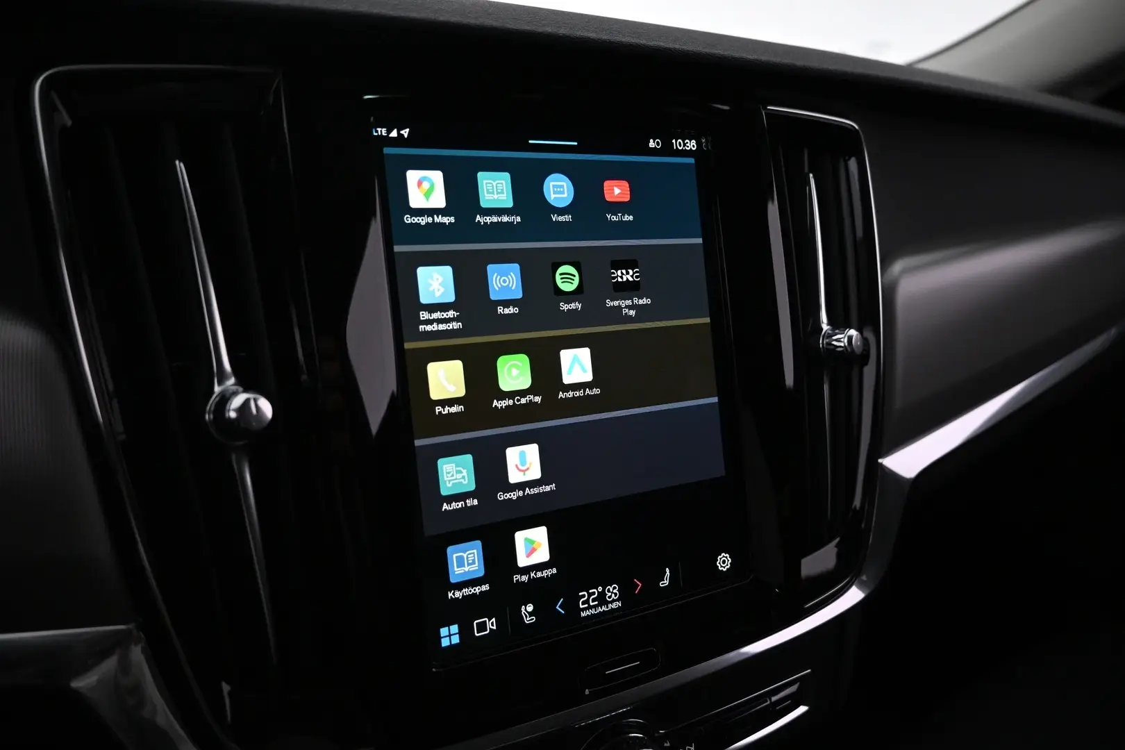 Car Image - CMT5f1eqVrs3em6o6Fxyu