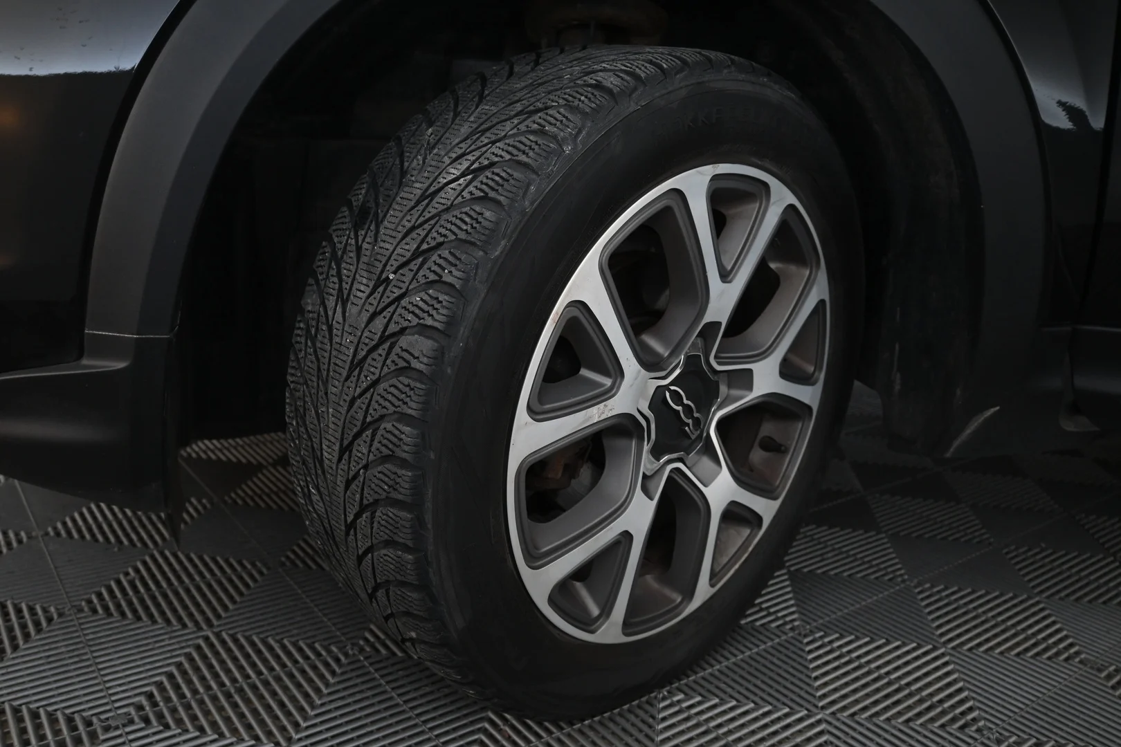 Car Image - KNGqkL6VMtJpSu2J8DcB4