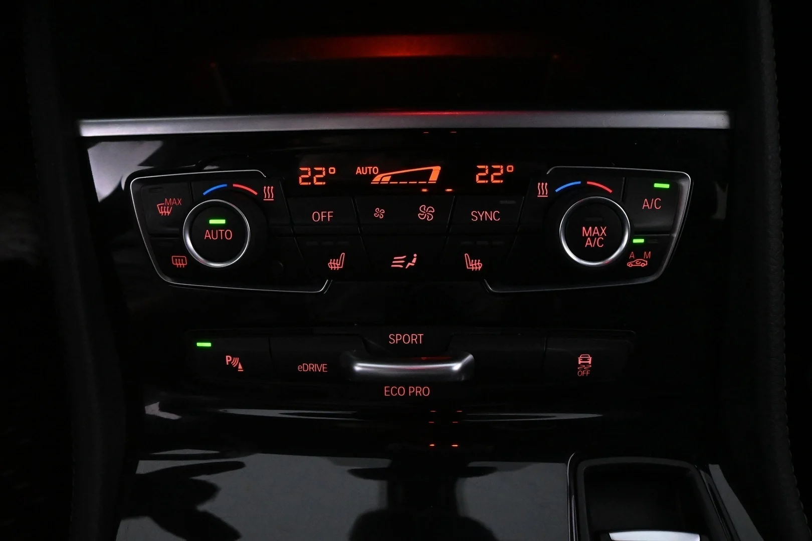 Car Image - fIZ03KGN7Mu4uGEDF4Ukw