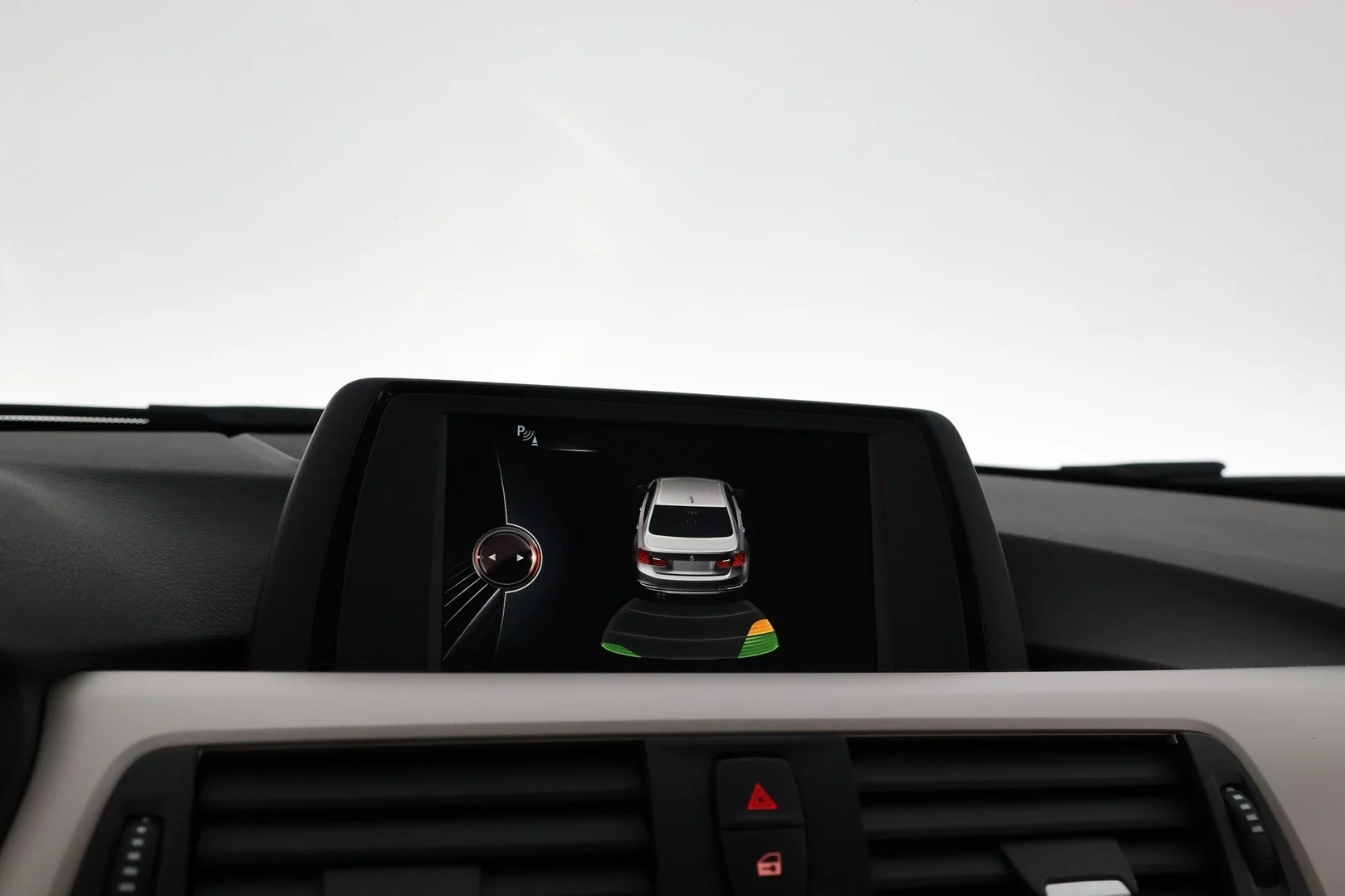 Car Image - 6yn35AYxzEgKTNM6z9IOZO