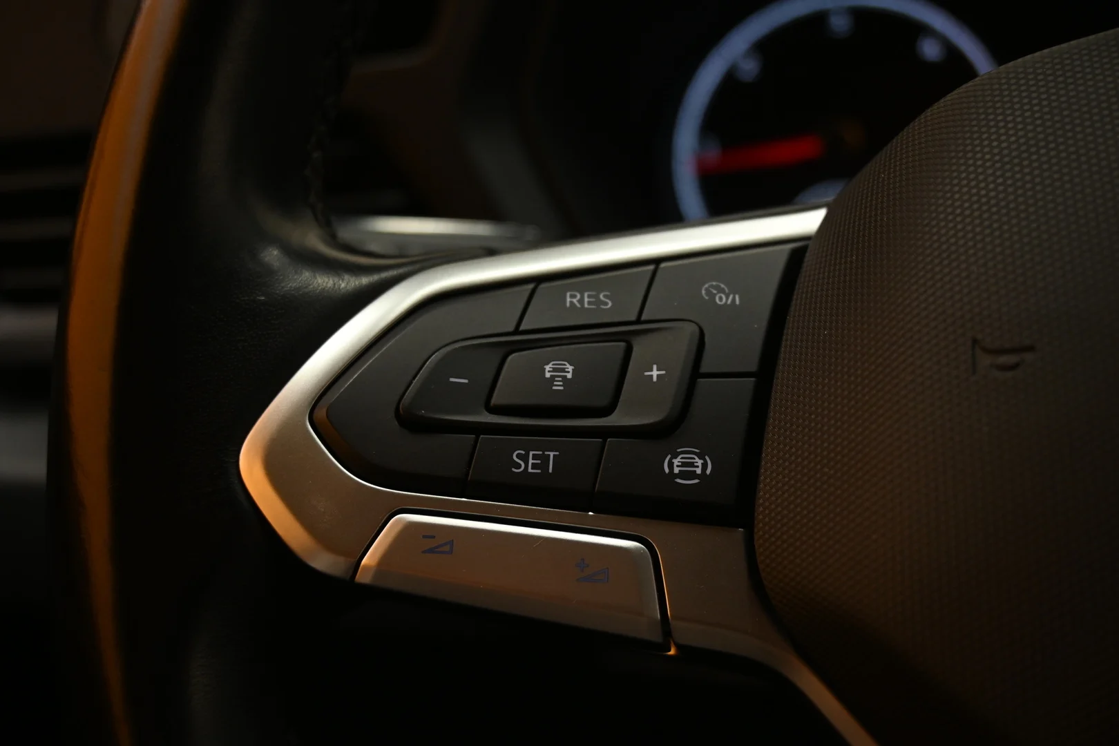 Car Image - 7JLqMT3CxUs07nYkjndDWn