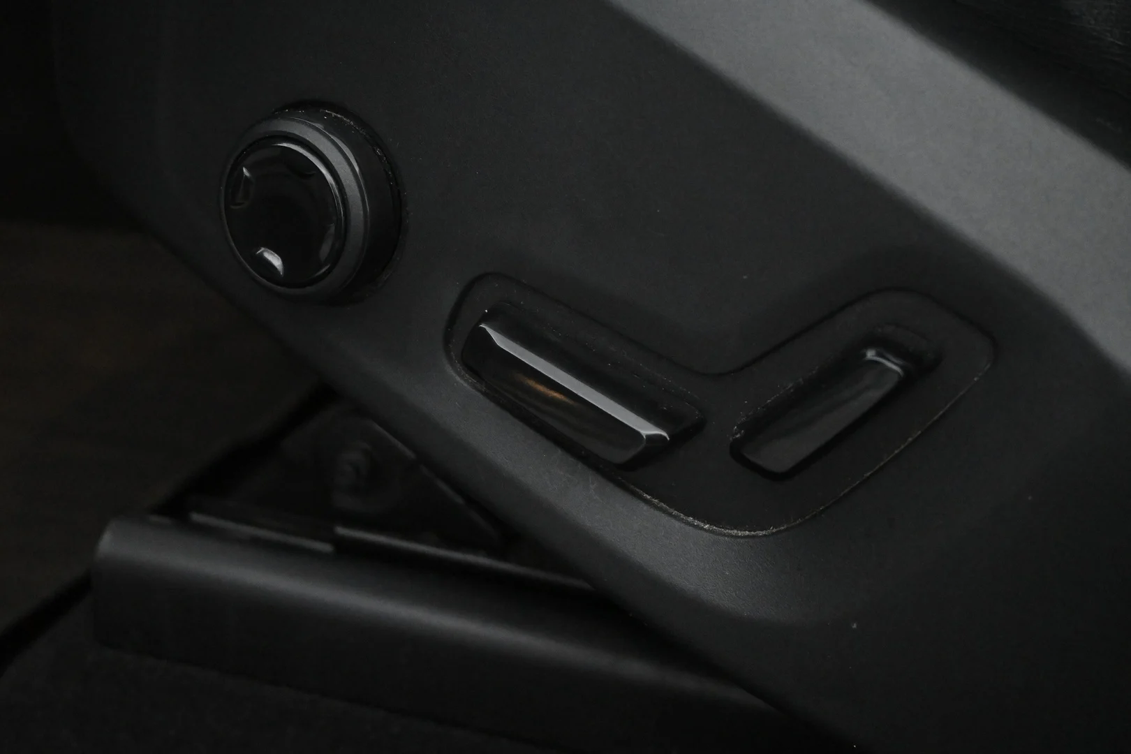 Car Image - 5yfx8WYNqmRQOR9torJiUU