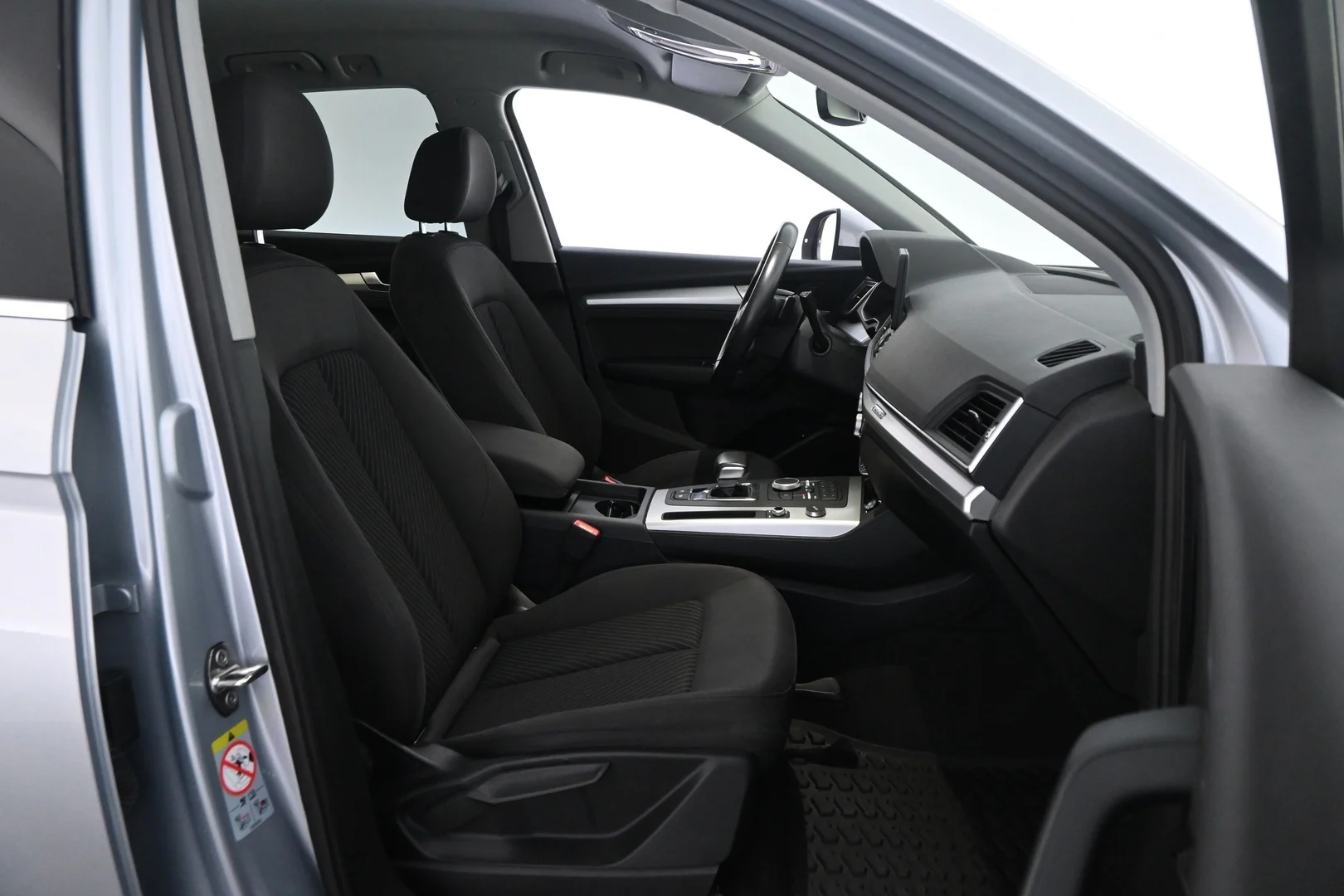 Car Image - 1HhBH5zsm4hK8rn1qUbIp9