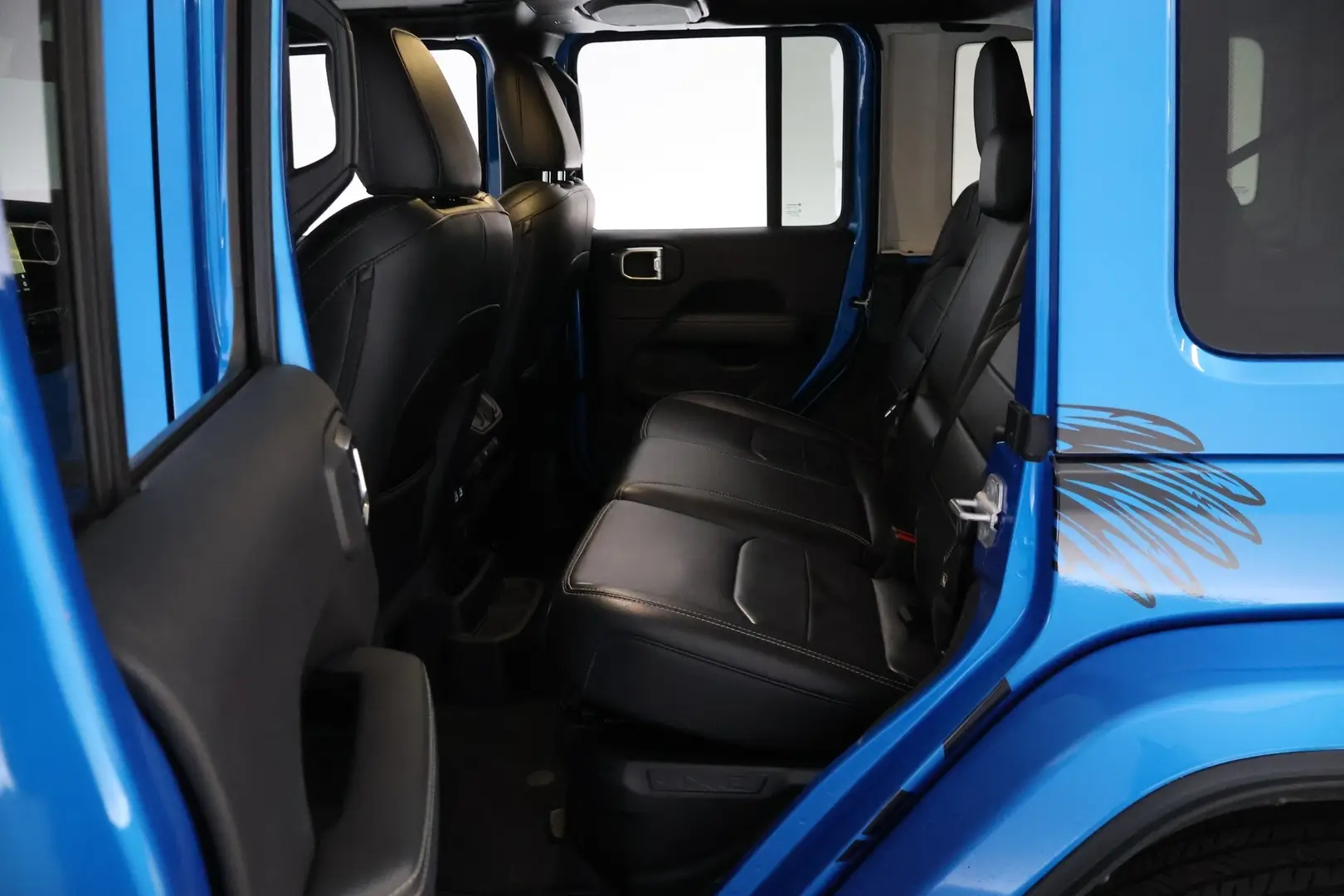 Car Image - 7s71kuwdjYKhiqscPBHvCY