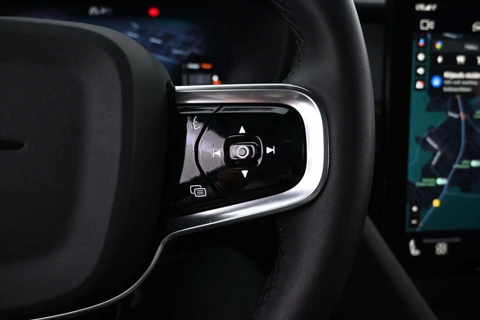 Car Image - 6DP1MMb8FqAwILe9e3Usd8