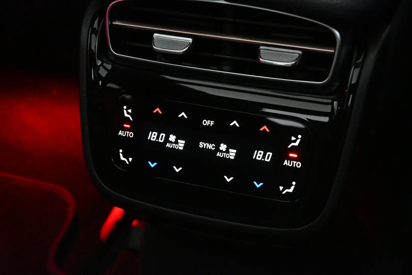 Car Image - 5uErCTFwP8Bfe9SaV57sCR