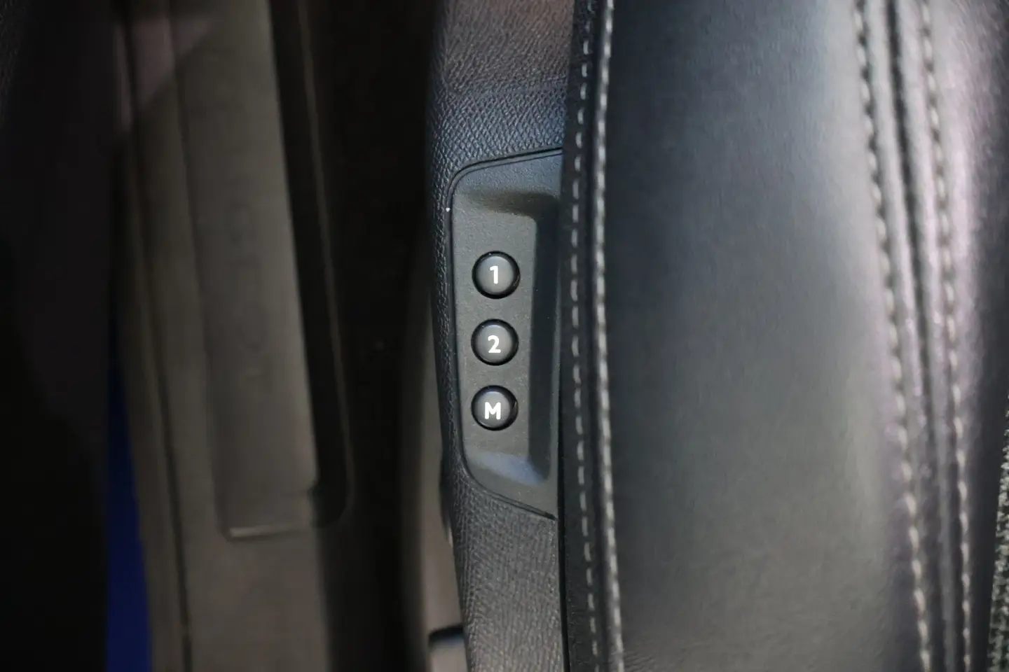 Car Image - 1OUUnN4o83VyRTfhrpc3vt
