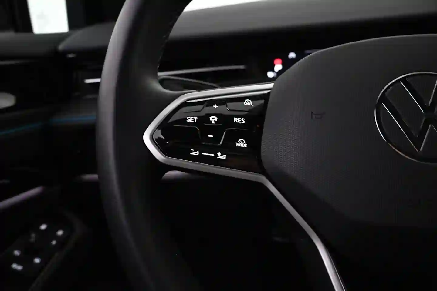 Car Image - 3WA0w2JlFmLKBLIH7T5iMe