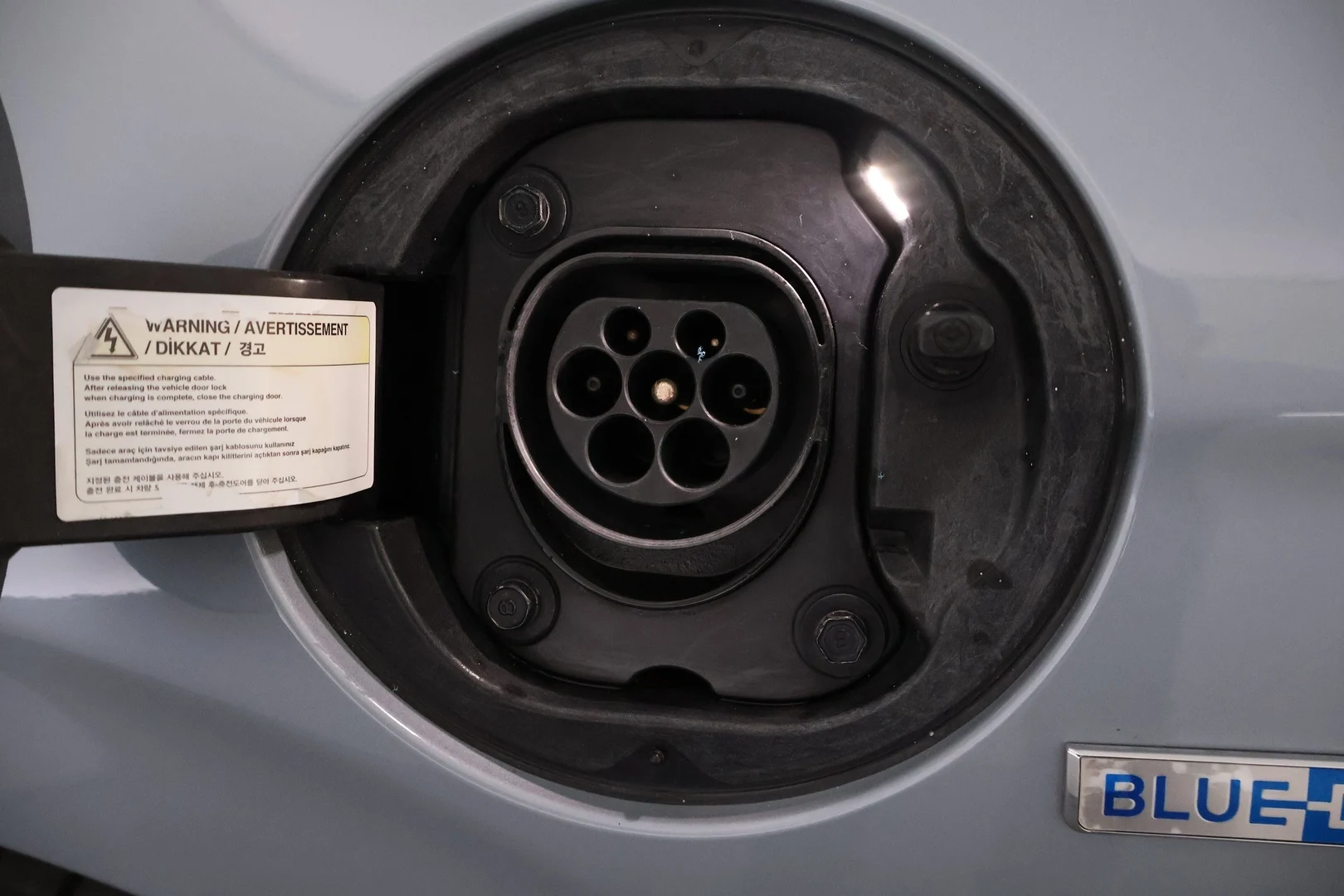 Car Image - 7BRjASeZPyQLsELHeMbBi8