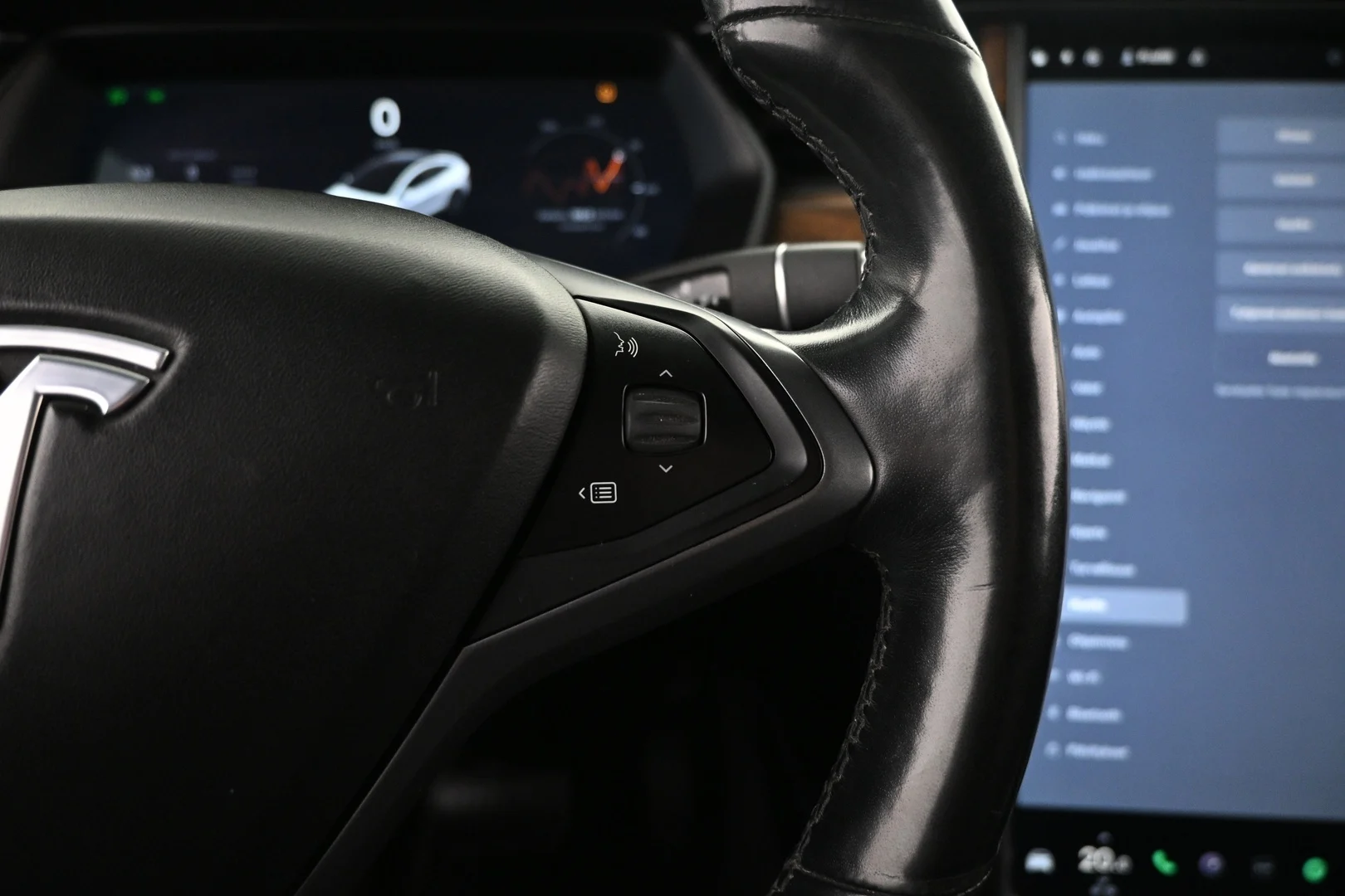 Car Image - 3f9RkNW3WOIZqj4csfuK8B