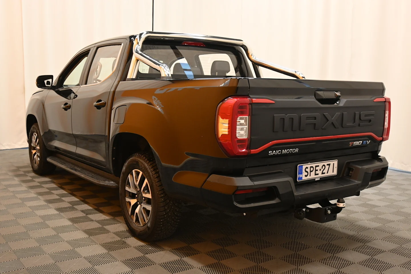 Car Image - 5flro51kqocVG7eBpo1waQ