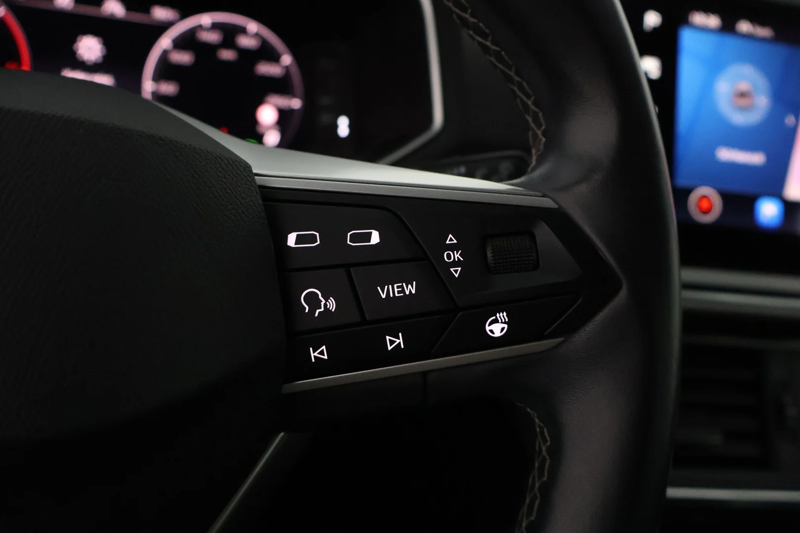 Car Image - 77KrzsmlvfeayfRYEfRrs0