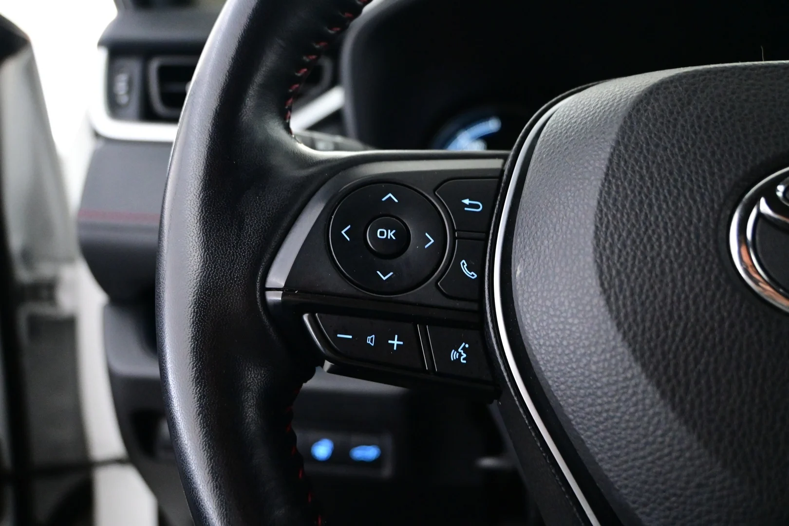 Car Image - 1URjhR7L8JJvMFp7aU88Tn