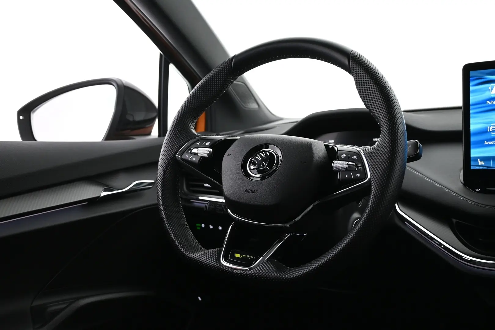 Car Image - 6fmWmKaAWtnI4s317w2a6t
