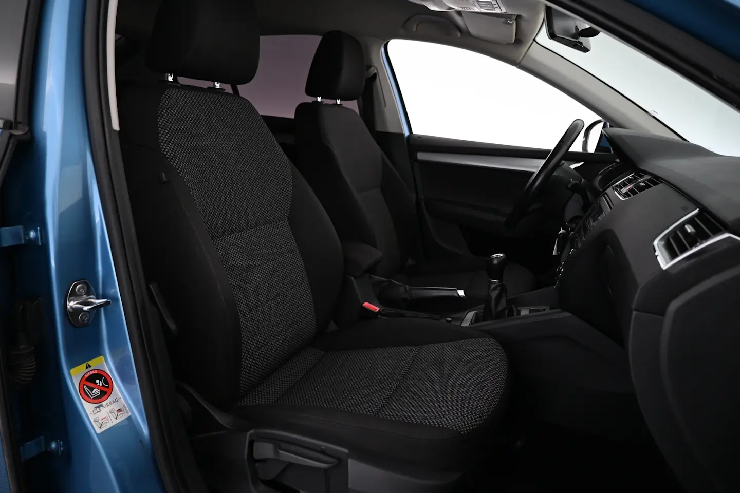 Car Image - 5ImrRmB1t1UdnGYkVSxDTz