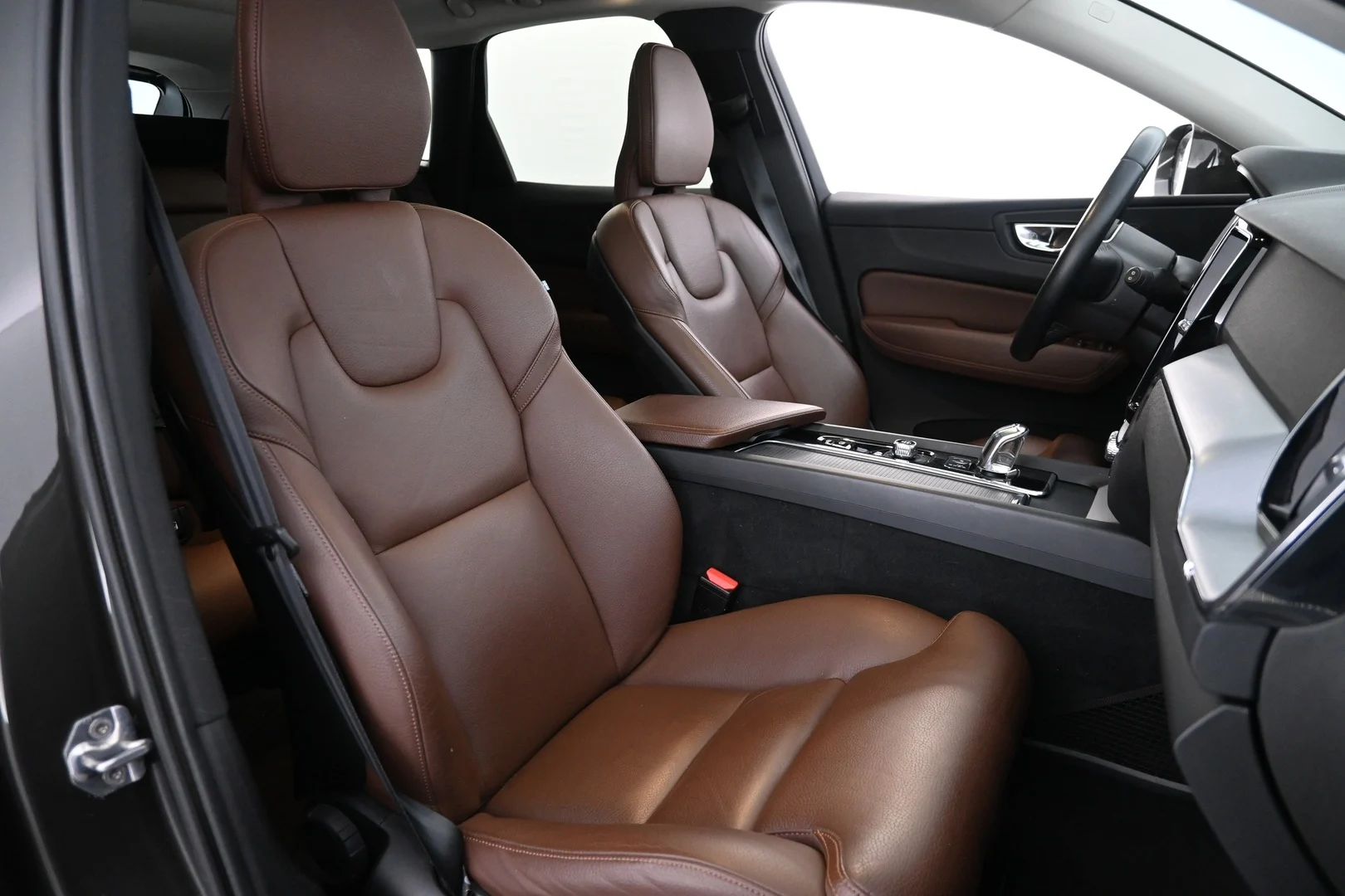 Car Image - 54V9ffm5jgwYSUQgQruYbs