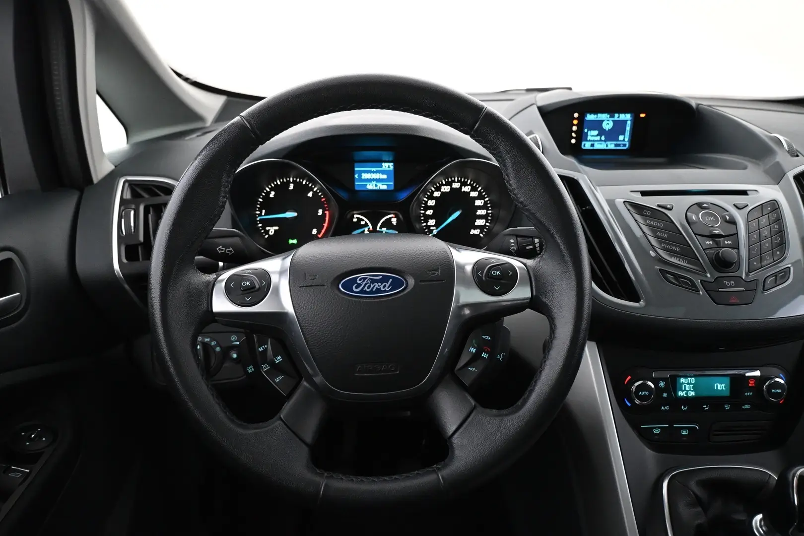 Car Image - 7BR2wxNDsL0M02rDS8i3Hw