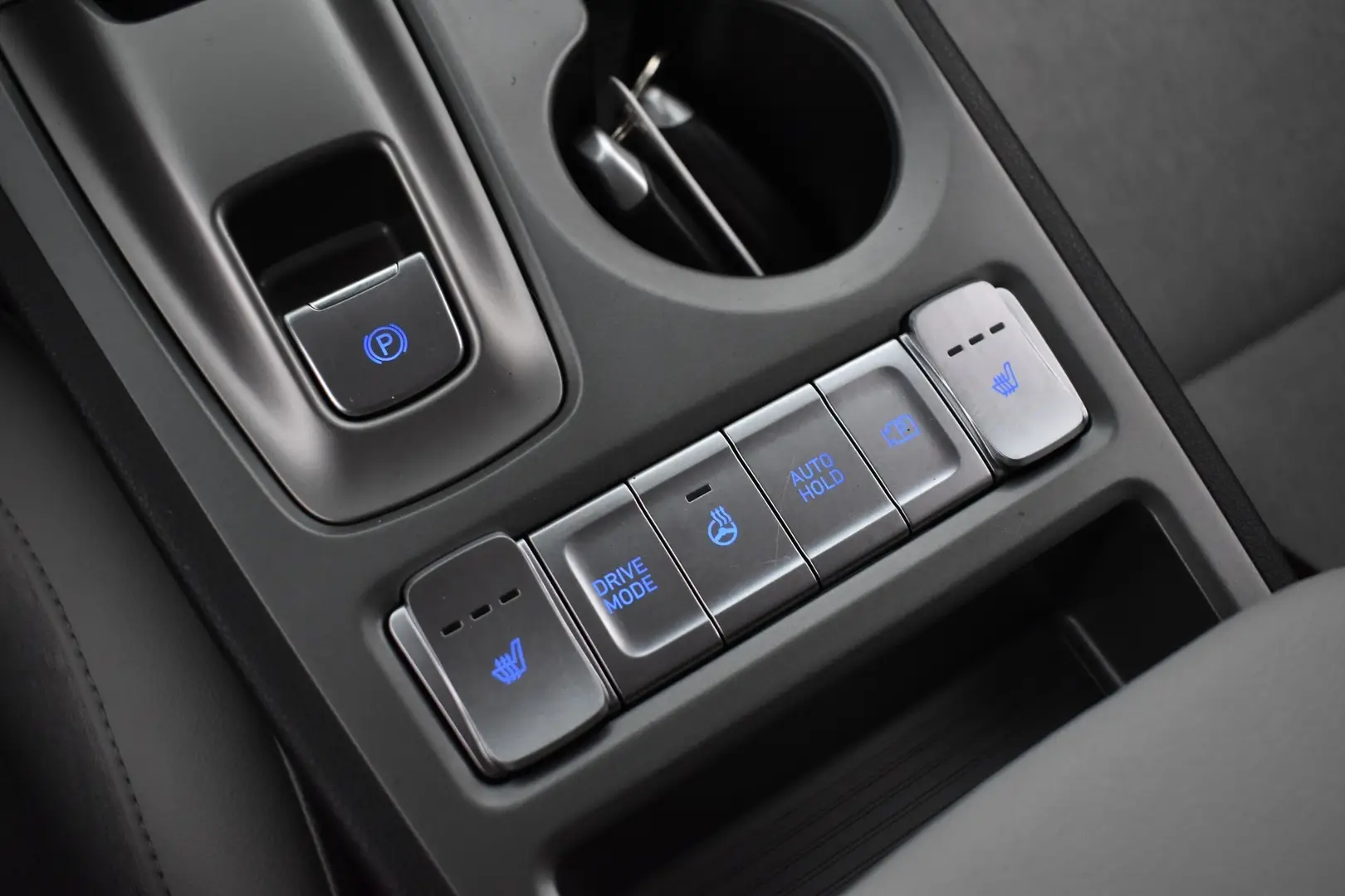 Car Image - NQvrmpjXoPK33jyJv9X7Q