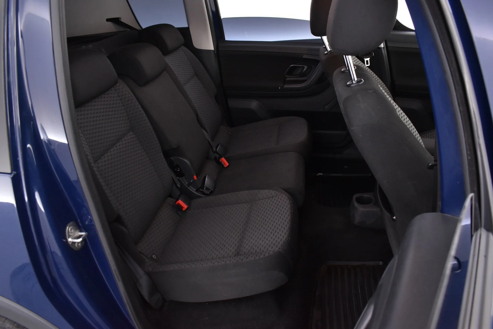 Car Image - 2fJD5CicCmYmO49Di7DwH
