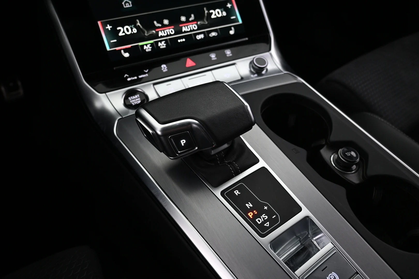 Car Image - 55eynRsJTzkmYz0XsKfLBz