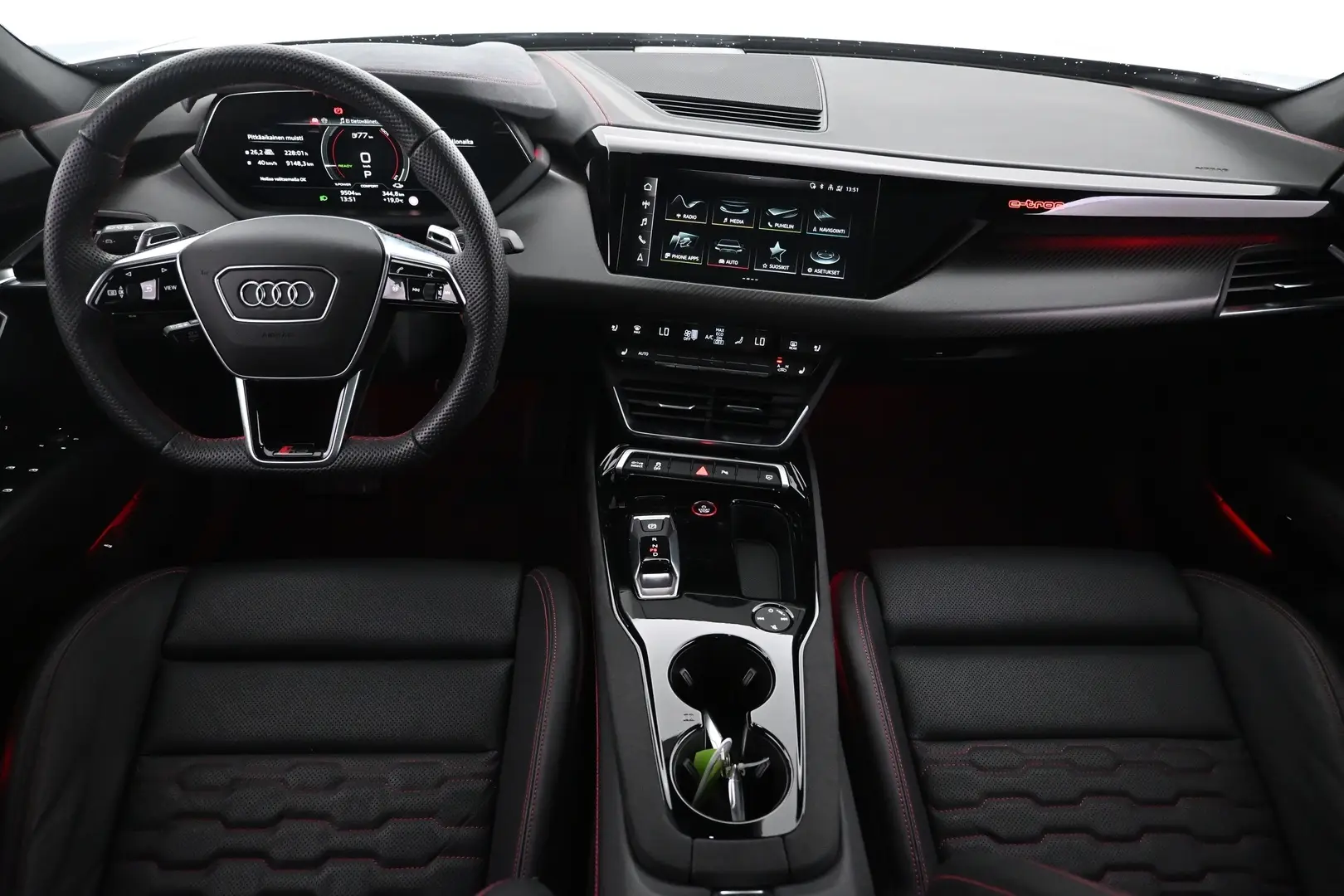 Car Image - 3lFU9XgN3VsanjiuCGeTjp