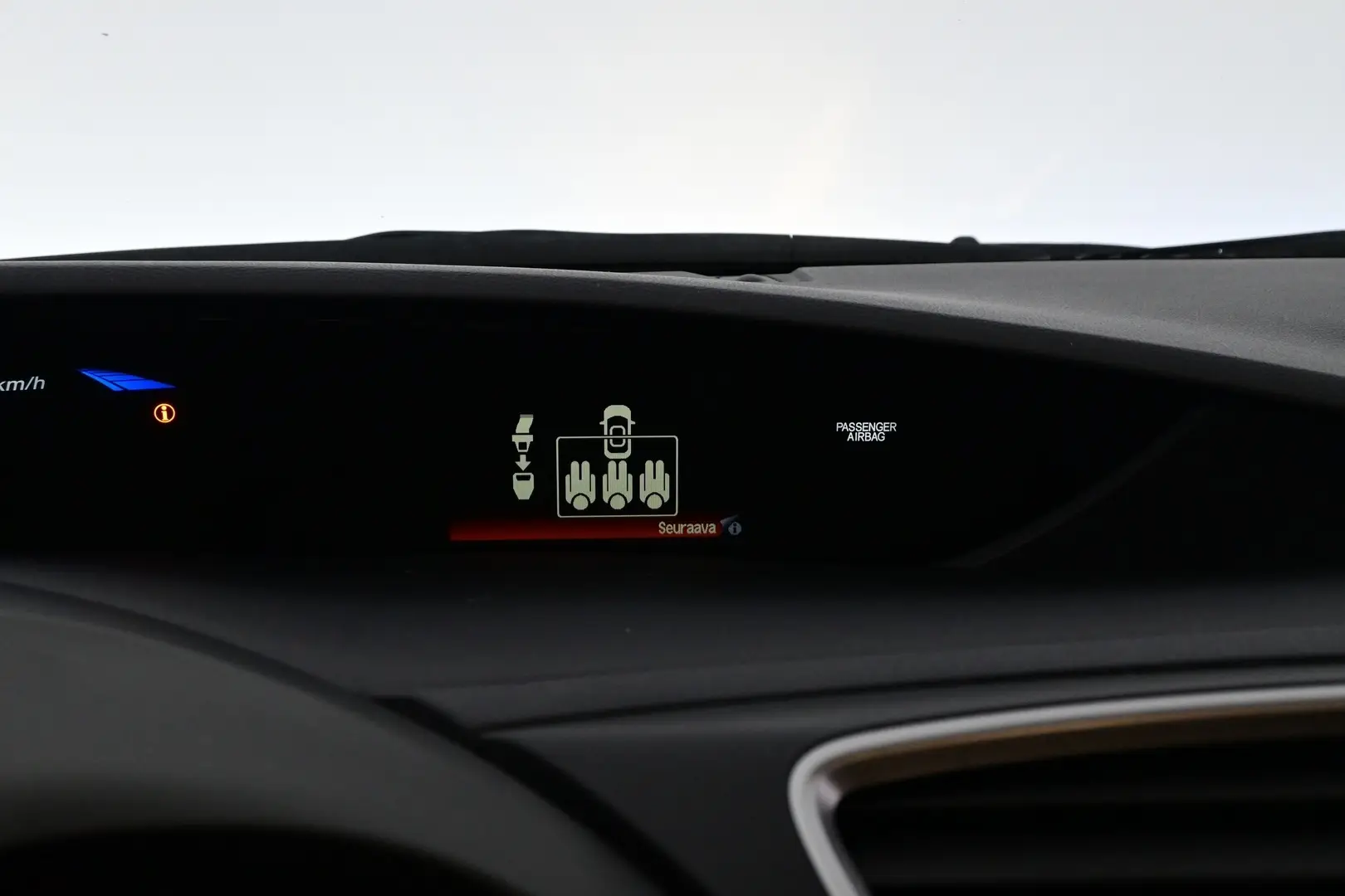 Car Image - 1qpTAIuq8hxO7BMdDopYsr