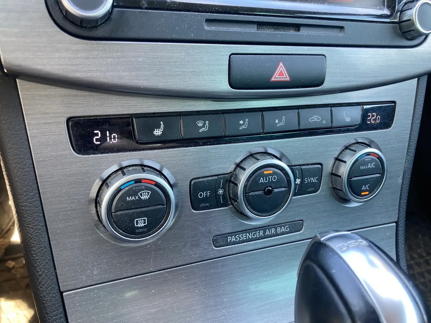 Car Image - 1UUorSsv9c4vHYqZIWL8kI