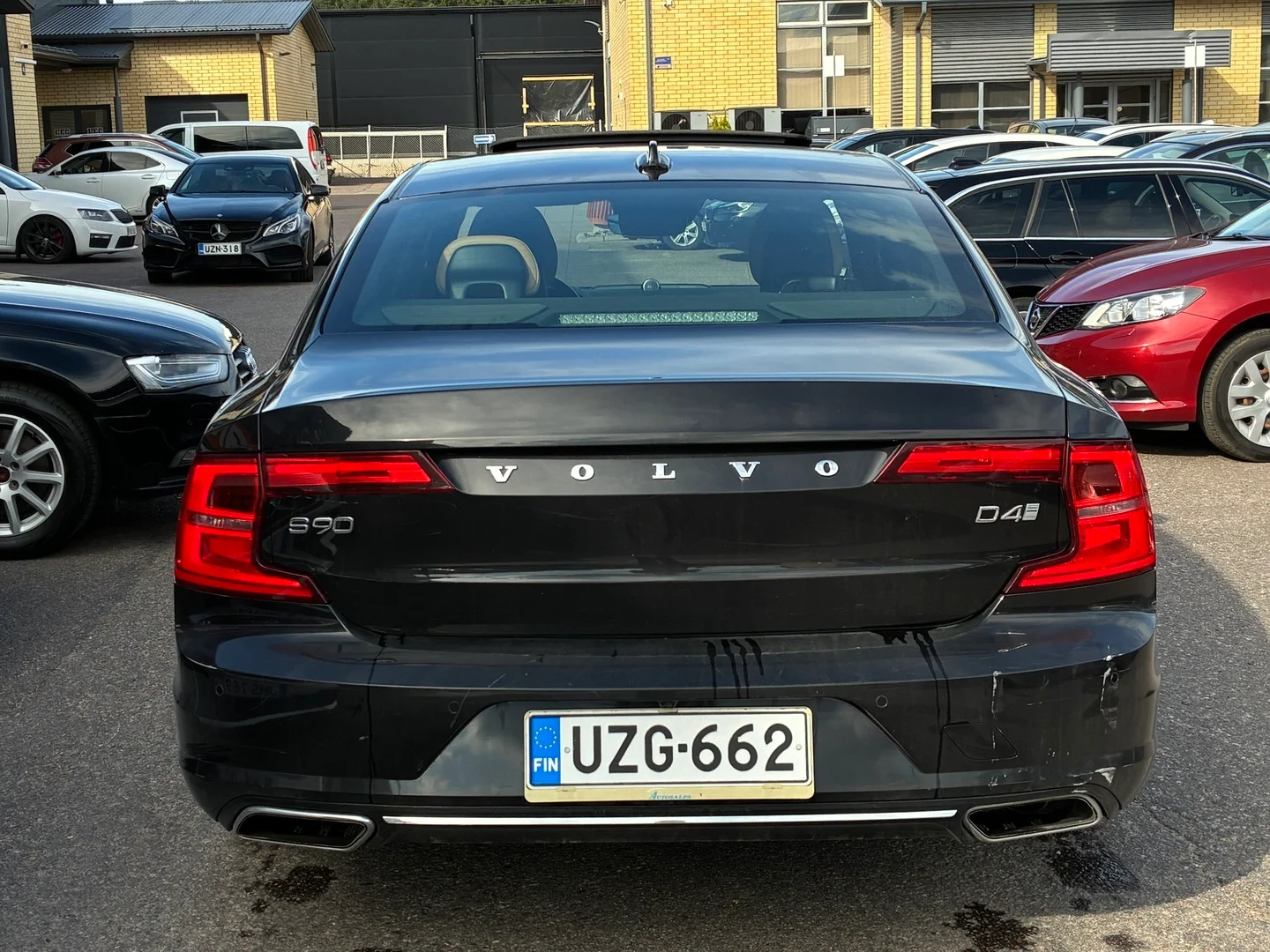 Car Image - 6pwJ9hmPKE05ZferYpB1q