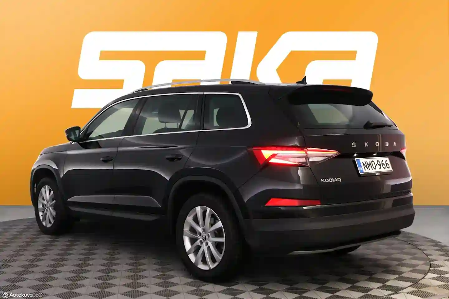Car Image - 1KHr4Ns82uBRHv54eYKElQ
