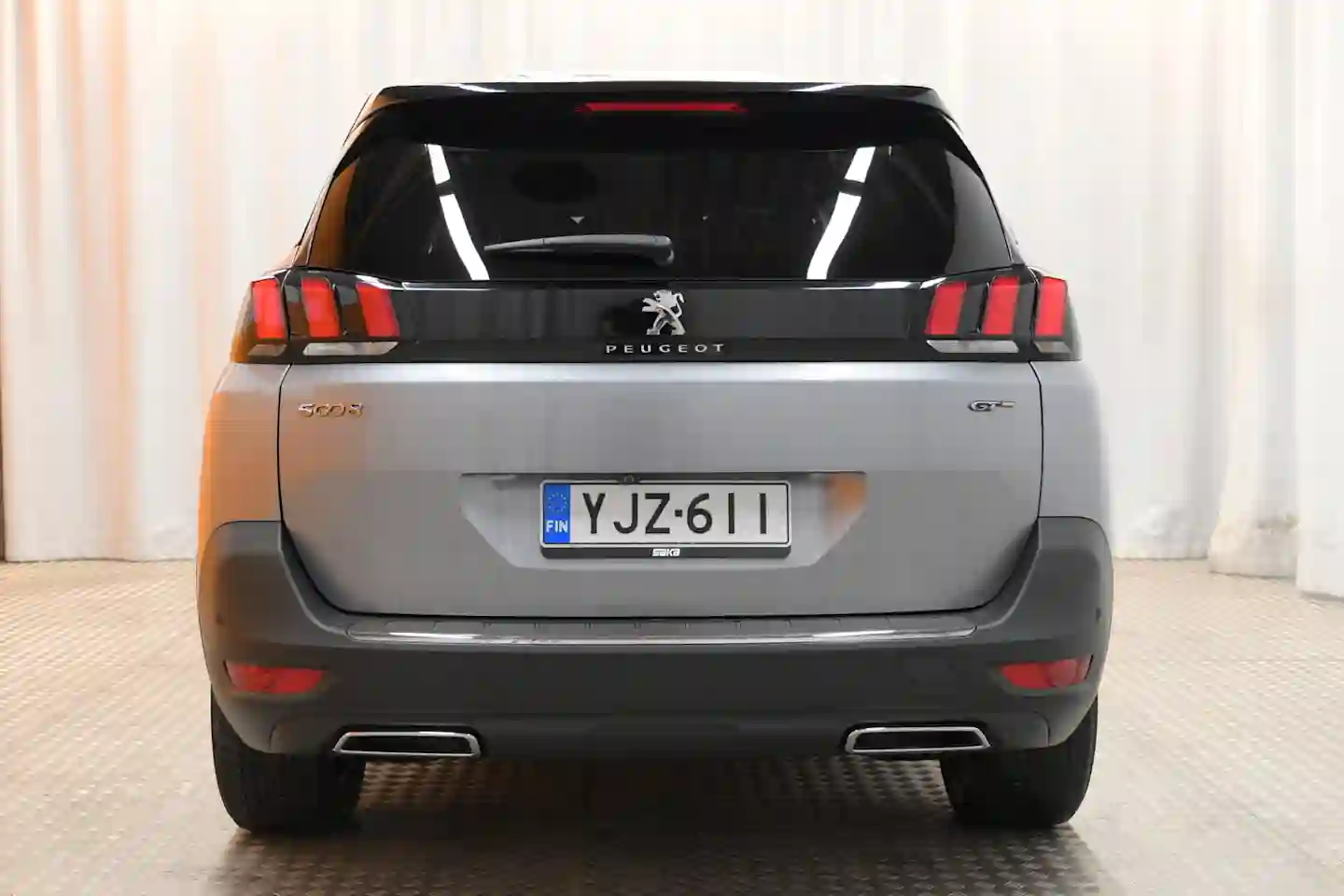 Car Image - 6OzM9BaLn2ZFmYSNowJ2ct