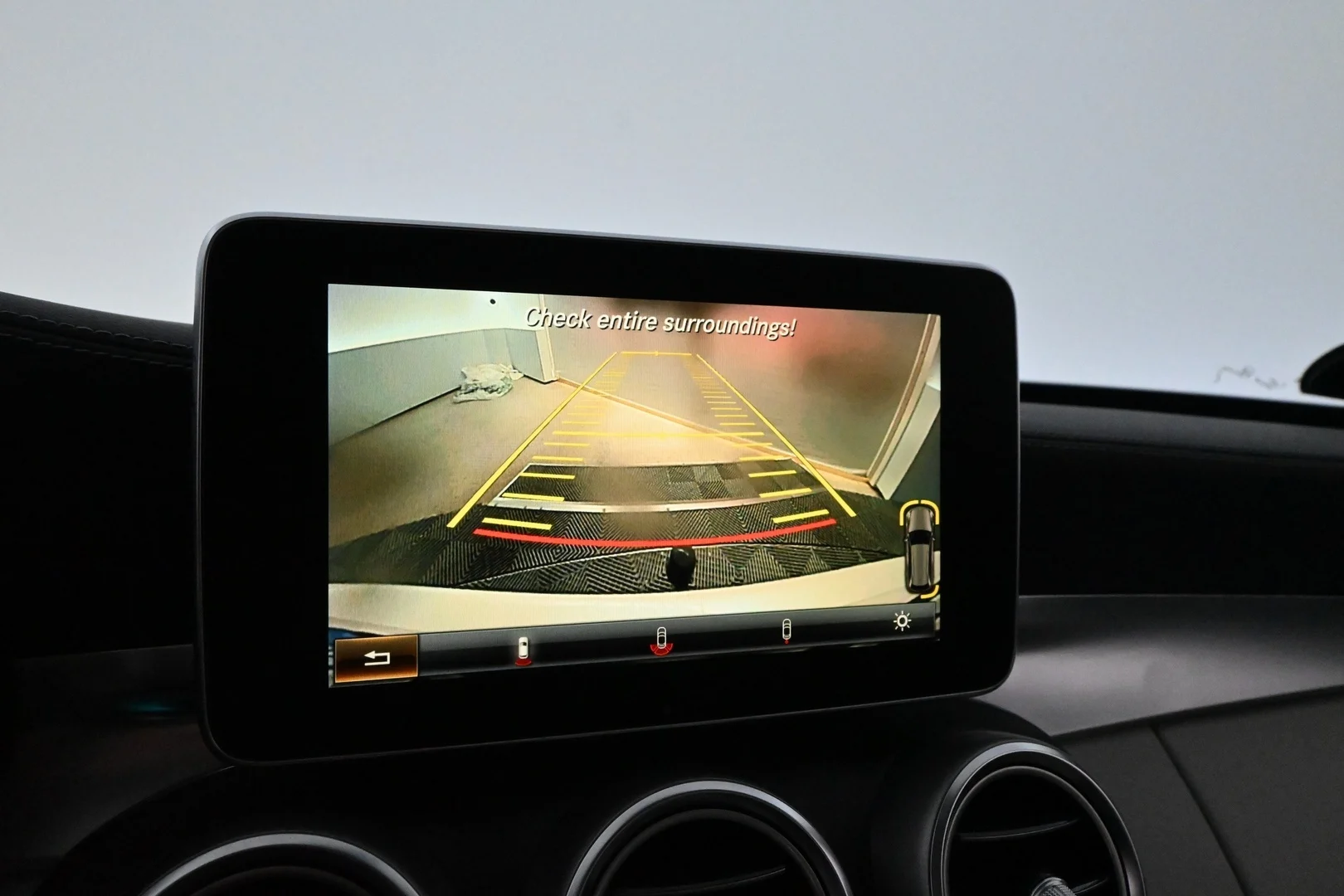 Car Image - 4aBDWfMni5MrbqRcEyZoAB
