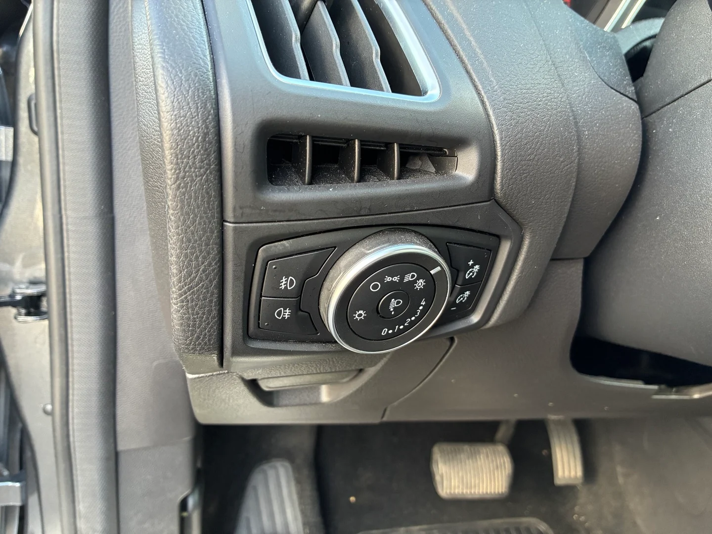 Car Image - 4TwySvLpkfXVVt53K4jECs