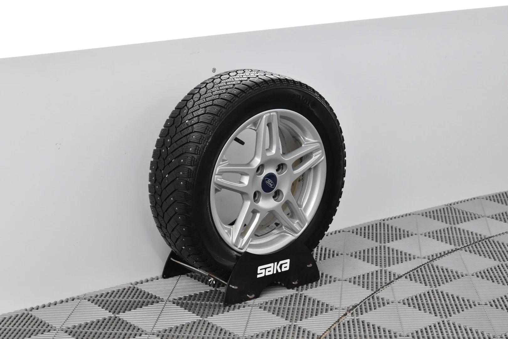Car Image - 2M3xhi36ZDSkD5ynduaWsE